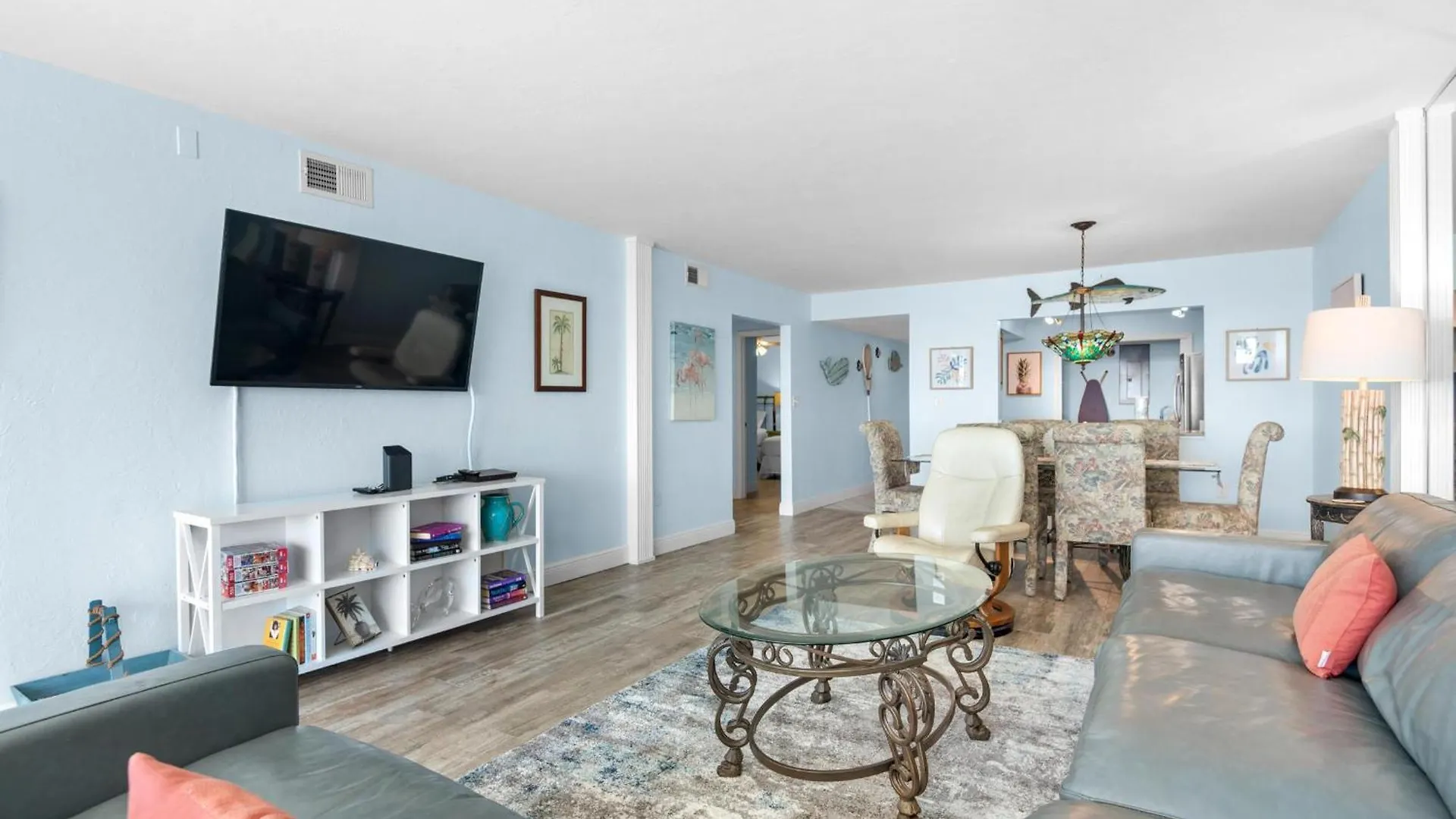 Shoreline Towers 3063 Destin Apartment